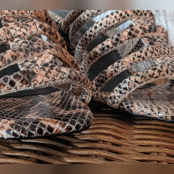 FREE PEOPLE | Colette Strappy Snakeskin Sandal | Womens, Size 8.5 - Picture 4 of 7